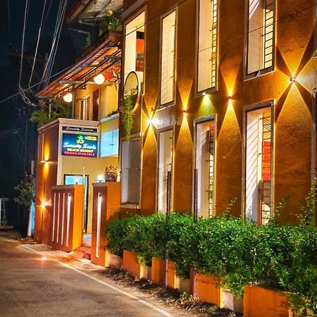 Serenity Sands Beach Resort Ποντισερί Εξωτερικό φωτογραφία