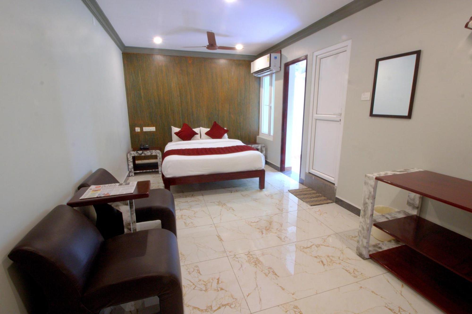 Serenity Sands Beach Resort Ποντισερί Εξωτερικό φωτογραφία